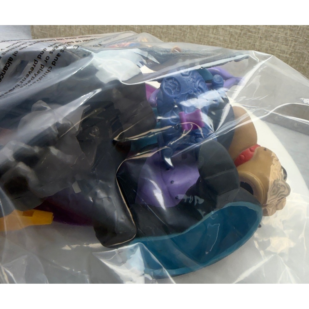 Vintage Action Figure Lot‎ He-Man Style Muscle Man Weapons Arby's Yogi Bear Disc
